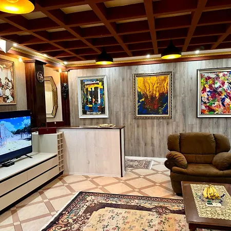 Gallery & Art Center Apartment